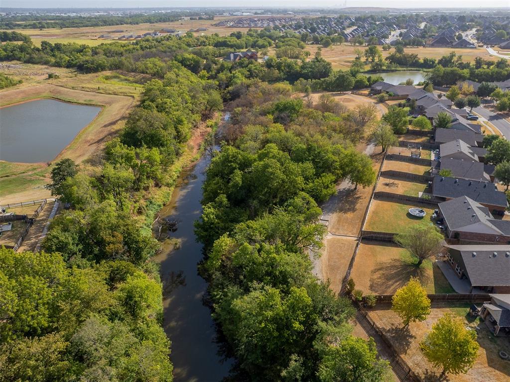 2501 Fawn Lily Road Property Photo 27