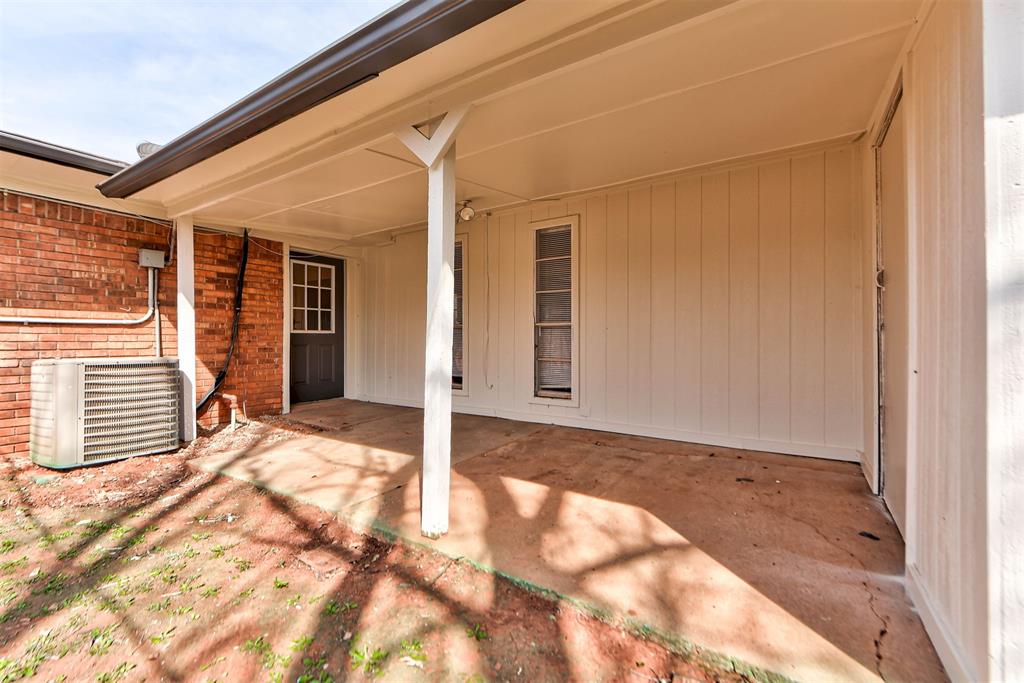 2124 Marshall Drive Property Photo 14