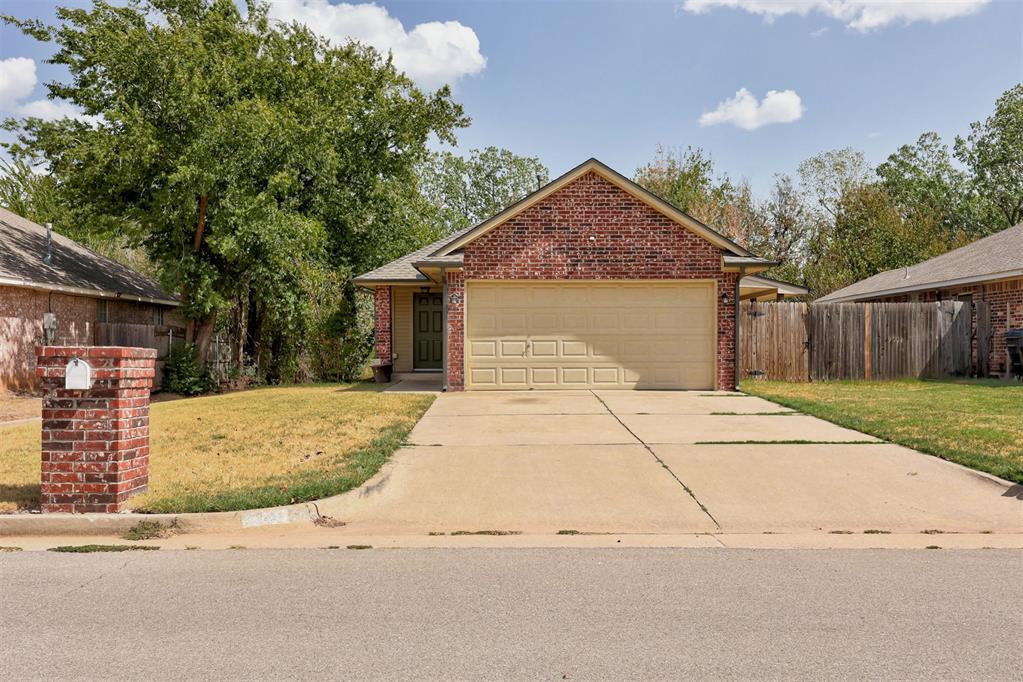 11400 Glade Avenue Property Photo 1
