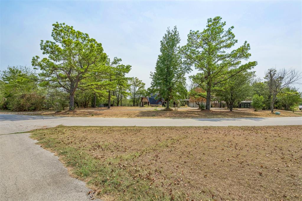 201 Skyridge Trail Property Photo 2