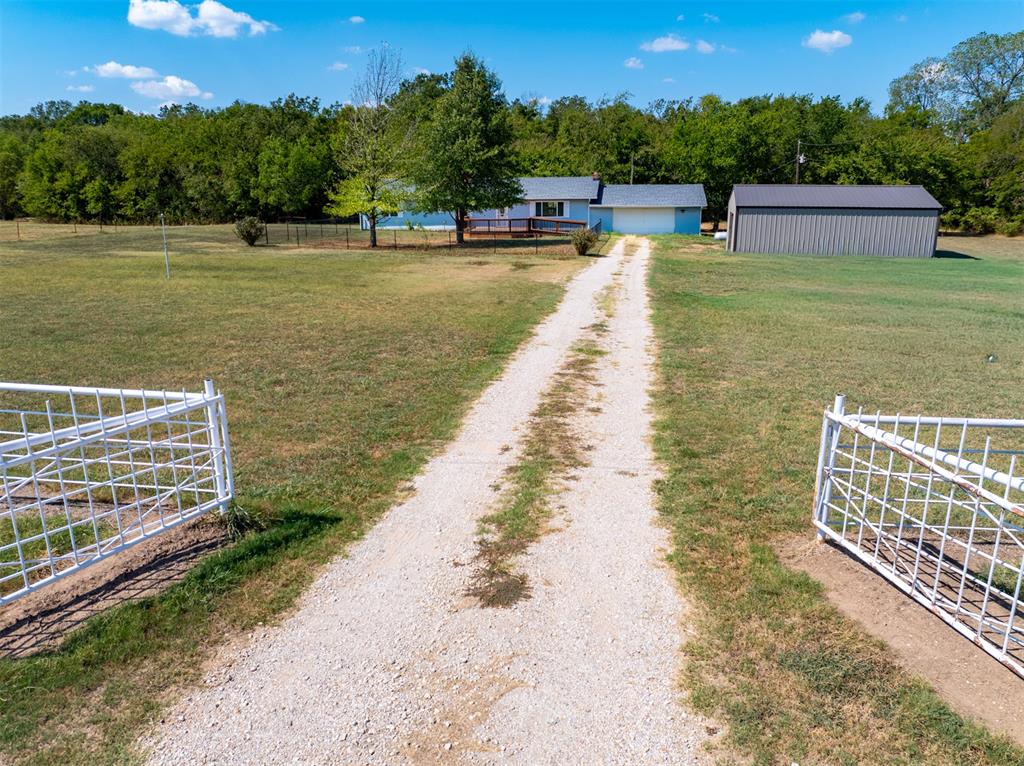 11403 Ns 3520 Road Property Photo 1