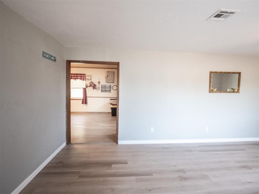 11403 Ns 3520 Road Property Photo 9
