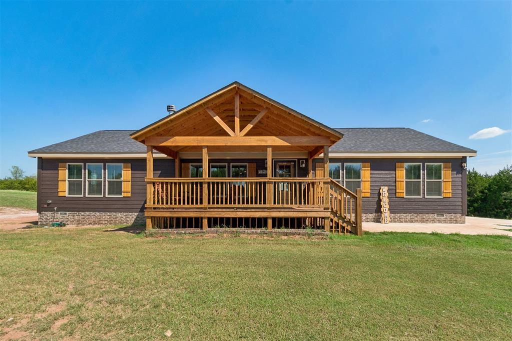 348100 E Country Drive Property Photo 1