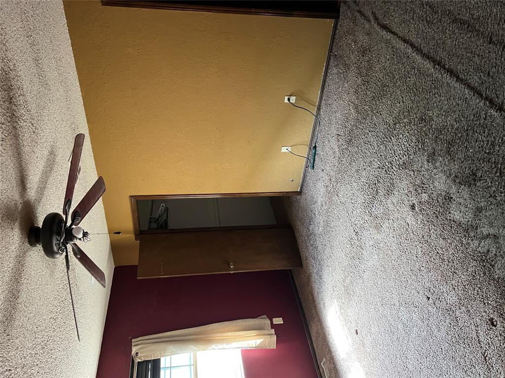 8813 N Mcmillan Avenue Property Photo 25