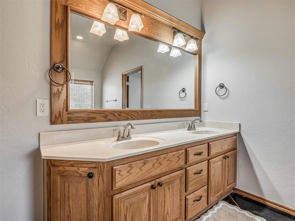 2805 Ne Edmond Road Property Photo 23