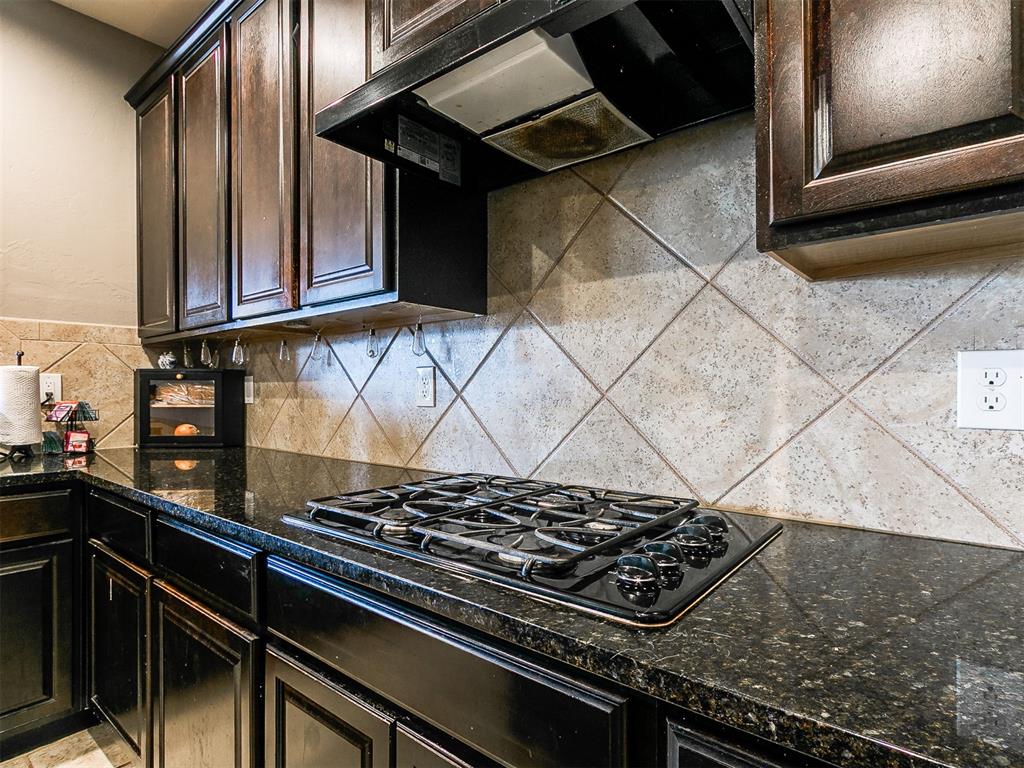 1311 Skyler Way Property Photo 12