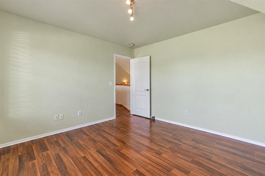 940 Lake Vista Road Property Photo 41