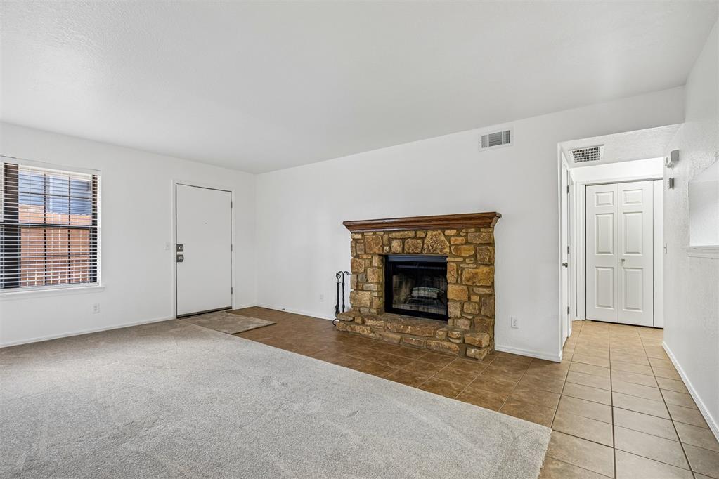 14409 N Pennsylvania Avenue 11f Property Photo 19
