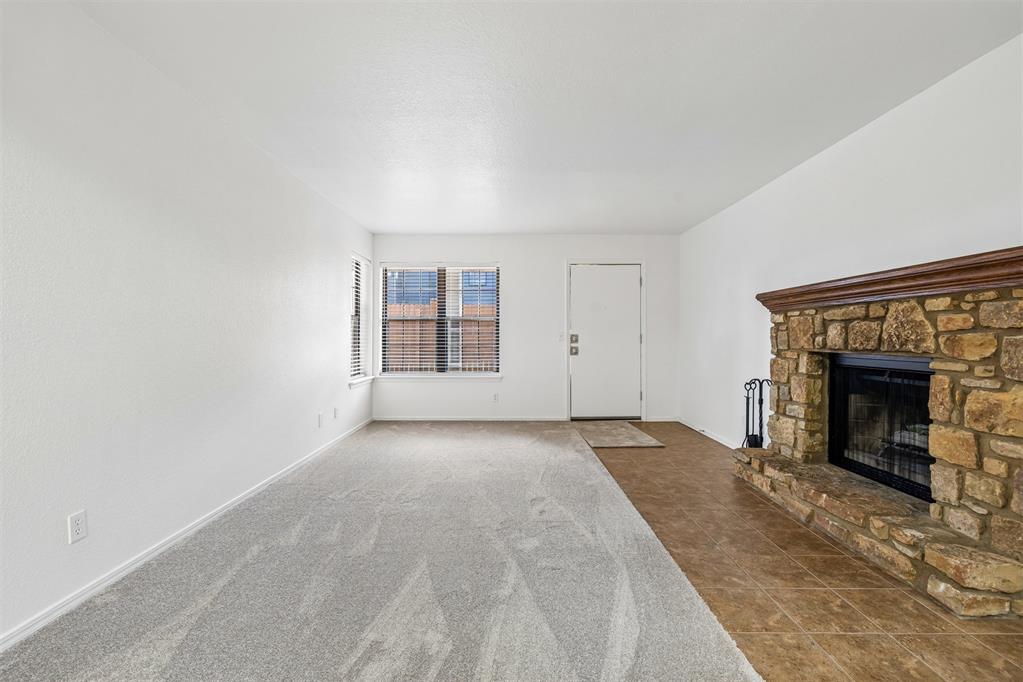 14409 N Pennsylvania Avenue 11f Property Photo 21