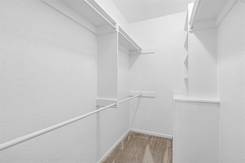 14409 N Pennsylvania Avenue 11f Property Photo 31