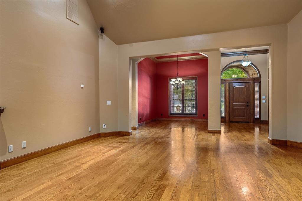 3904 Creek Bend Road Property Photo 7