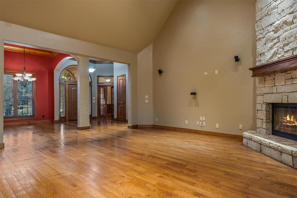 3904 Creek Bend Road Property Photo 8