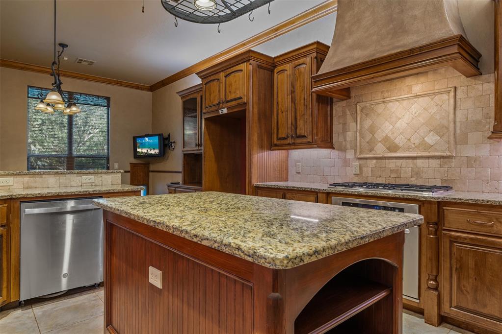 3904 Creek Bend Road Property Photo 12