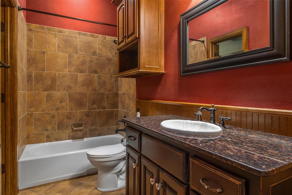 3904 Creek Bend Road Property Photo 17