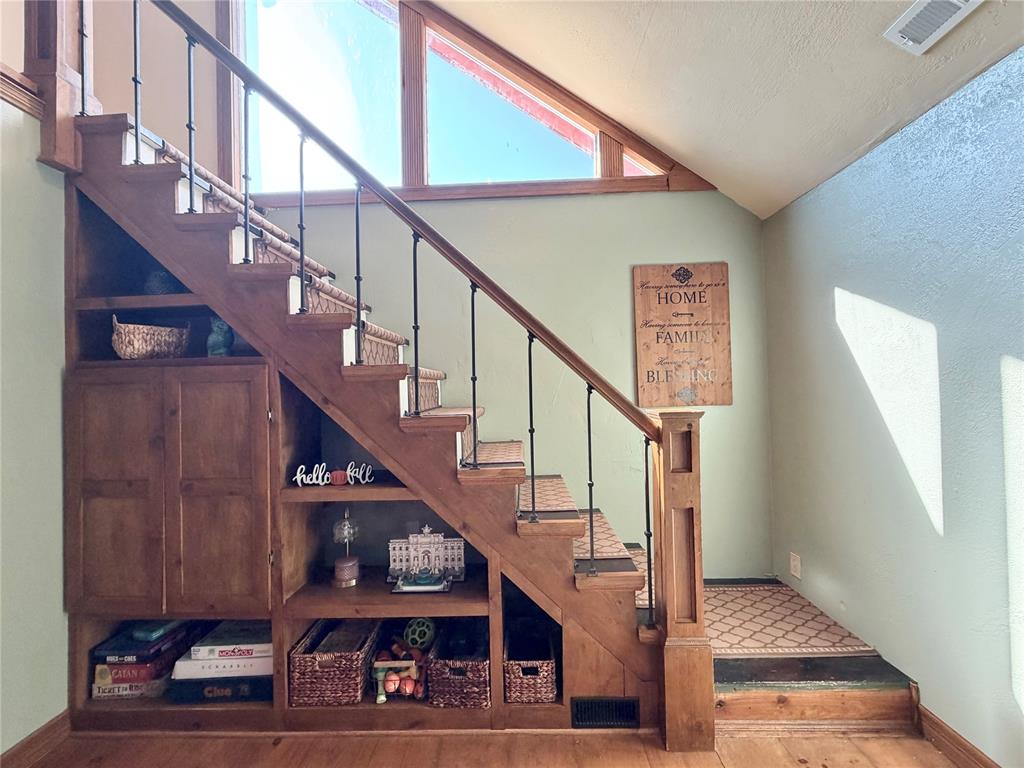 20 Florene Drive Property Photo 16