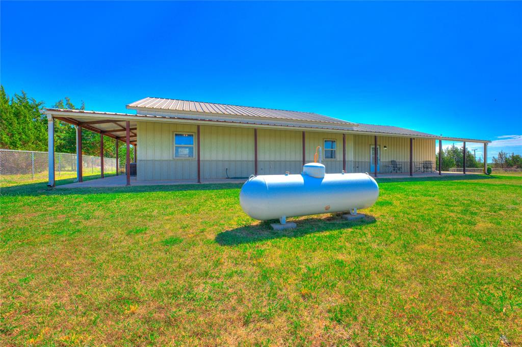 751 S Henney Road Property Photo 34