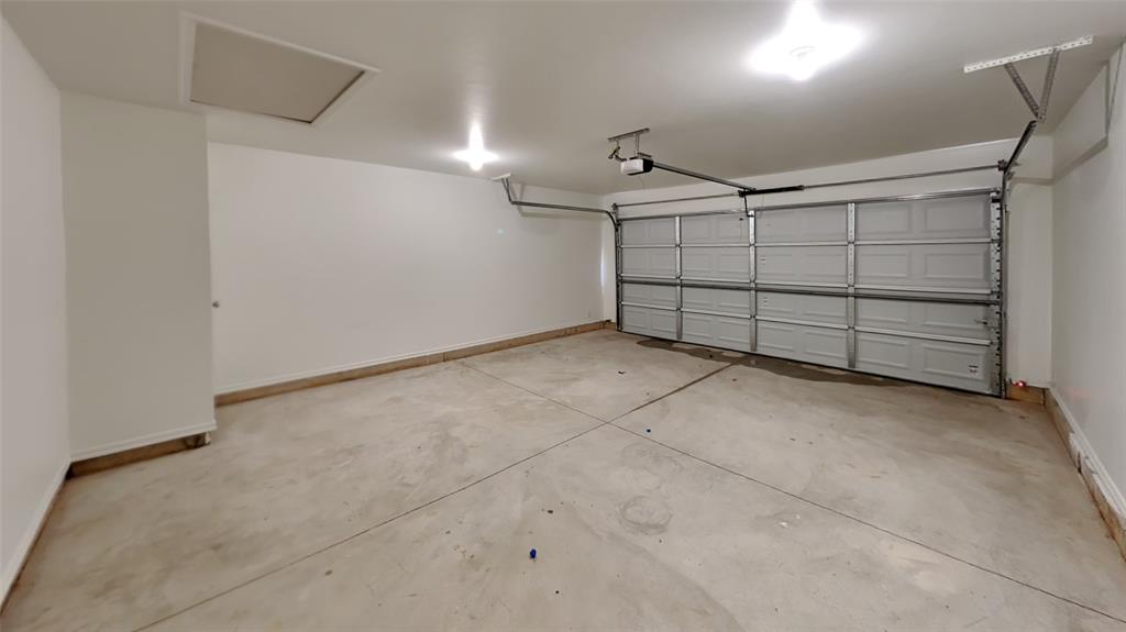 9118 Mclendon Court Property Photo 14