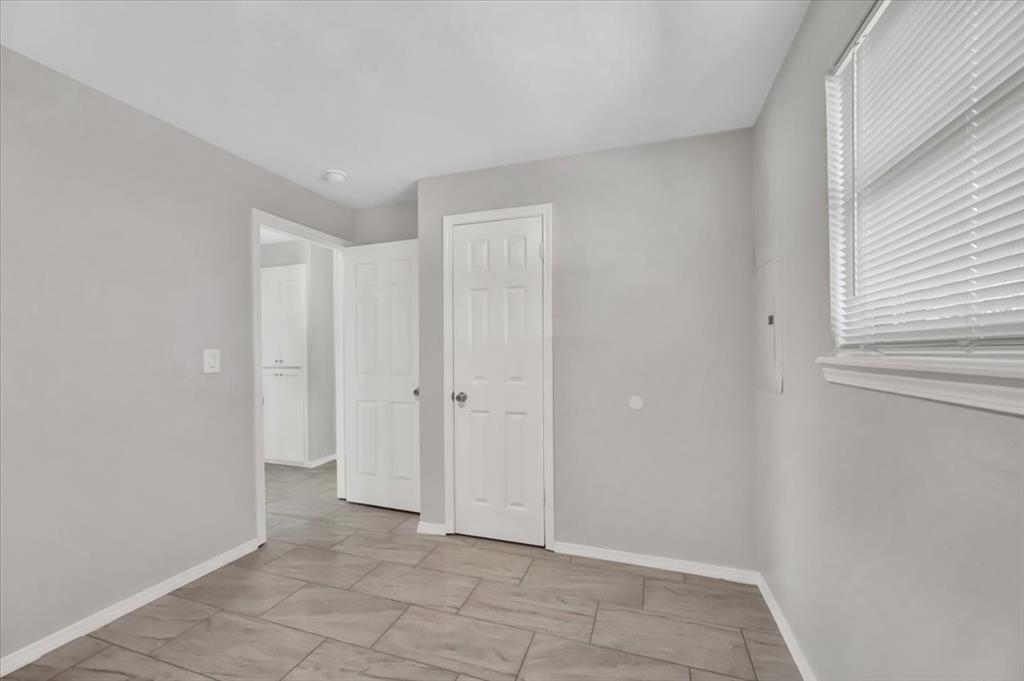 1209 Lawton Property Photo 23