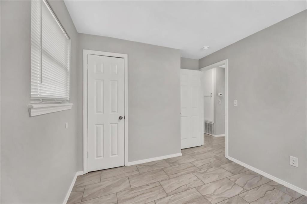 1209 Lawton Property Photo 24