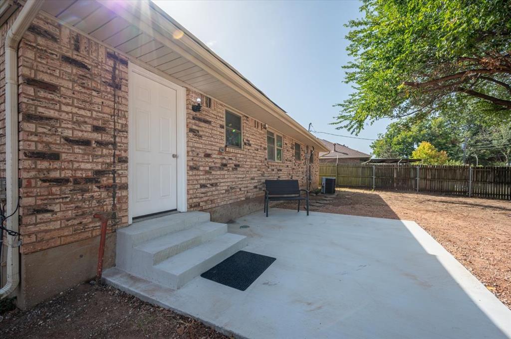 1209 Lawton Property Photo 30