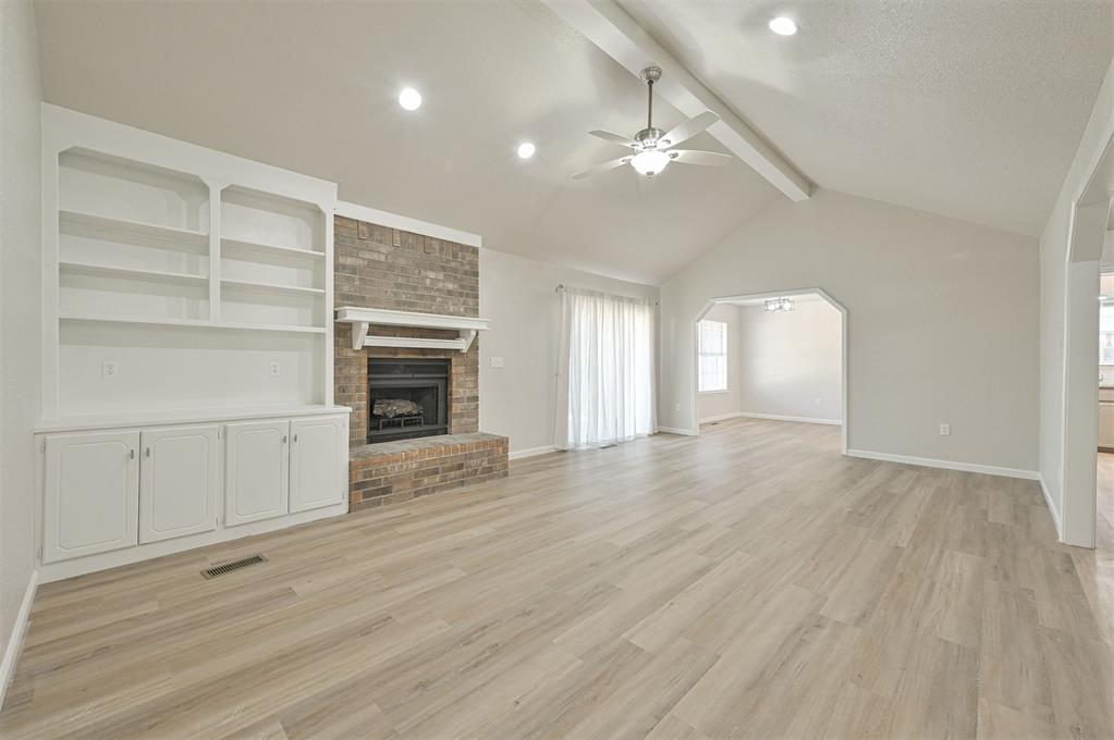 8113 Nw 113th Street Property Photo 5