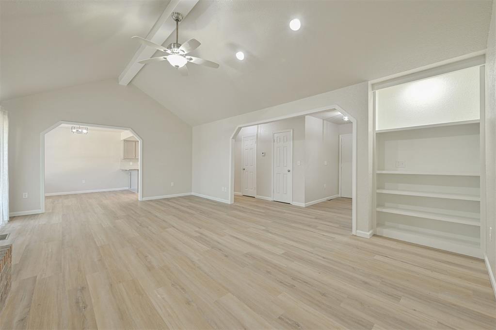 8113 Nw 113th Street Property Photo 7