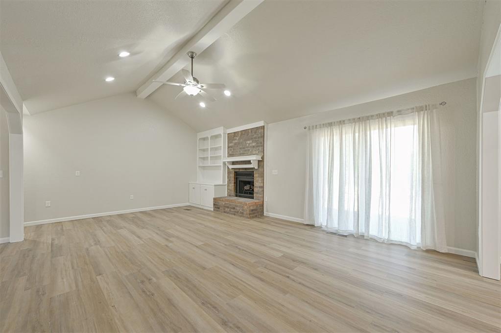 8113 Nw 113th Street Property Photo 9