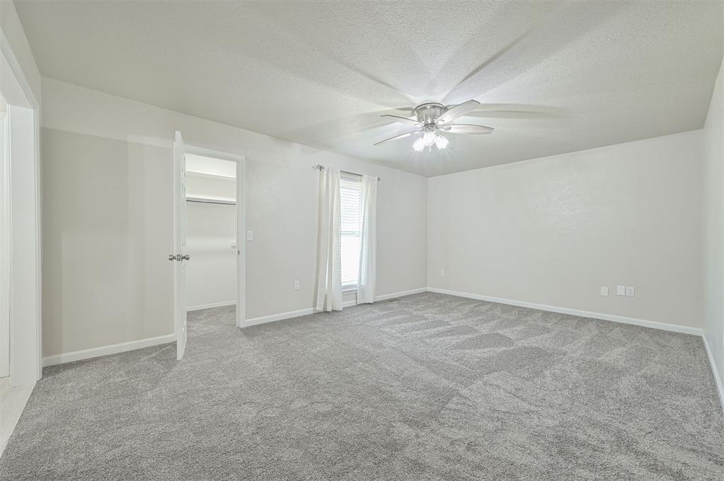8113 Nw 113th Street Property Photo 17