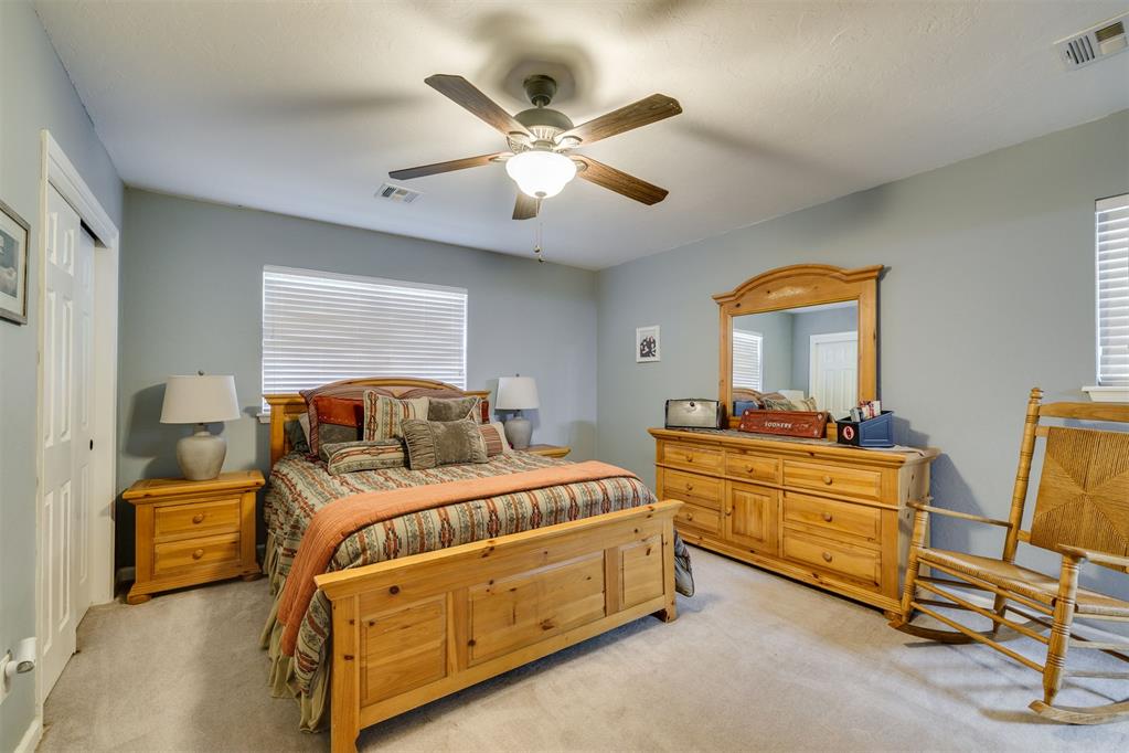 1100 Sw 91st Street Property Photo 16
