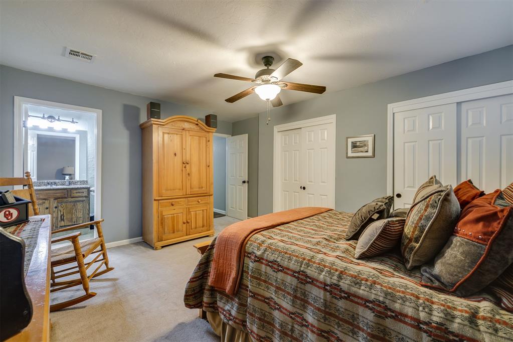 1100 Sw 91st Street Property Photo 18