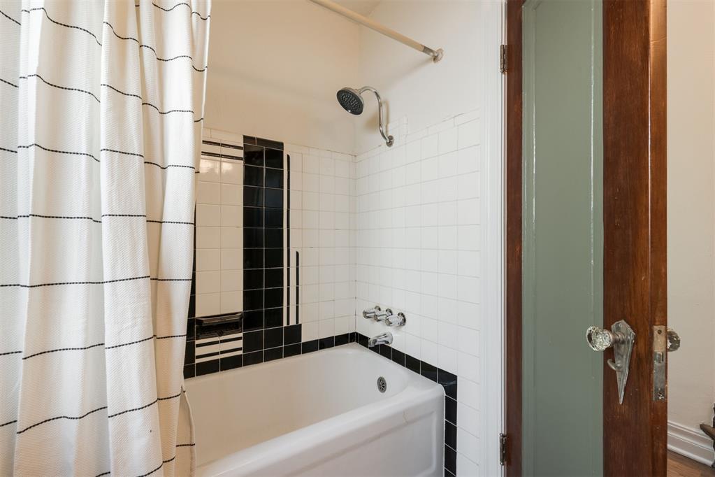 1533 Nw 39th Street Property Photo 30