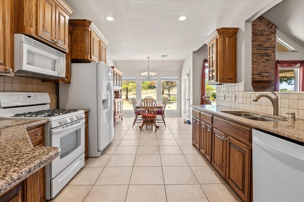 8149 Linda Lane Property Photo 10