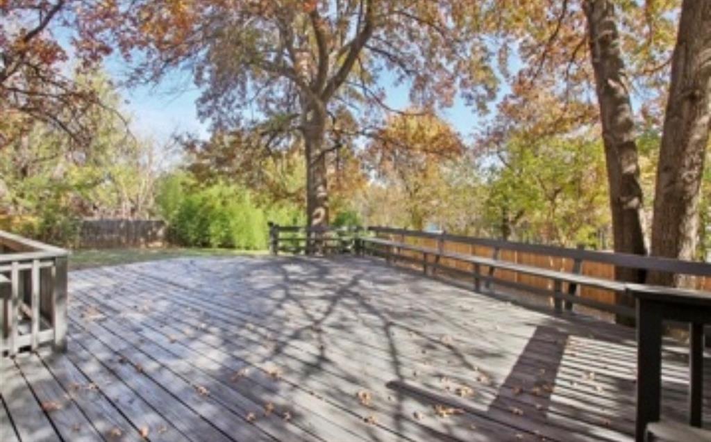 1705 Canary Court Property Photo 4