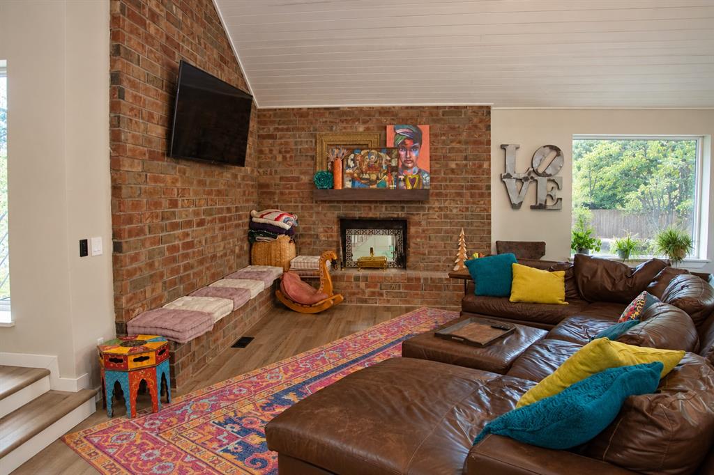 1705 Canary Court Property Photo 12