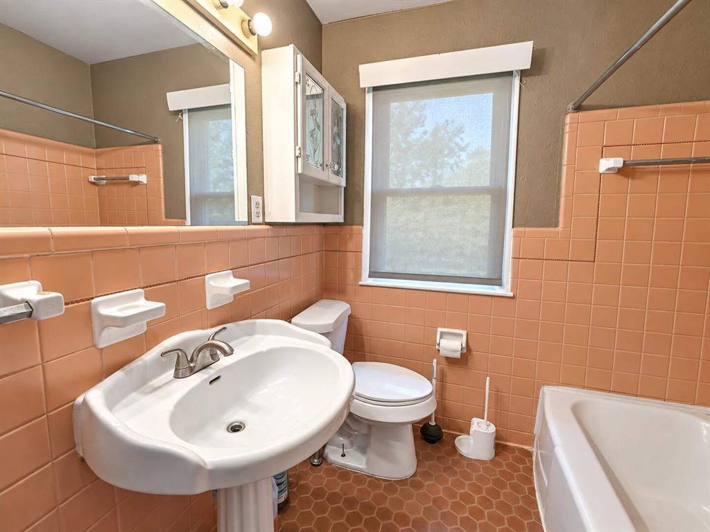 4909 N Pate Property Photo 14