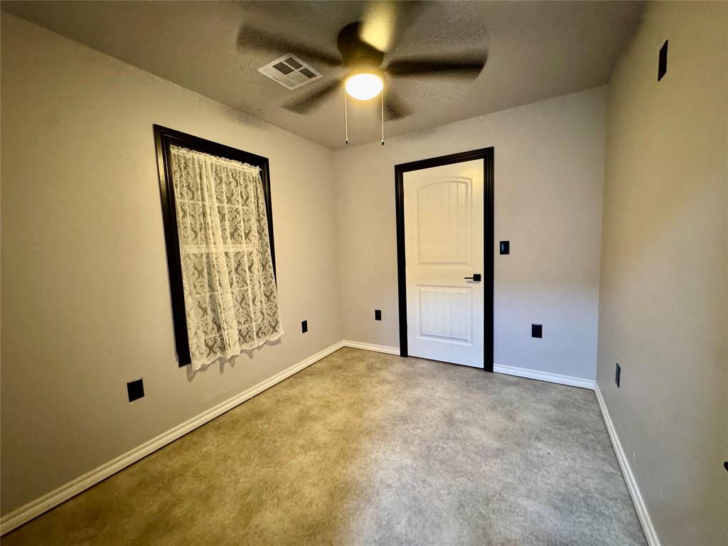 302 S 15th Street Property Photo 11