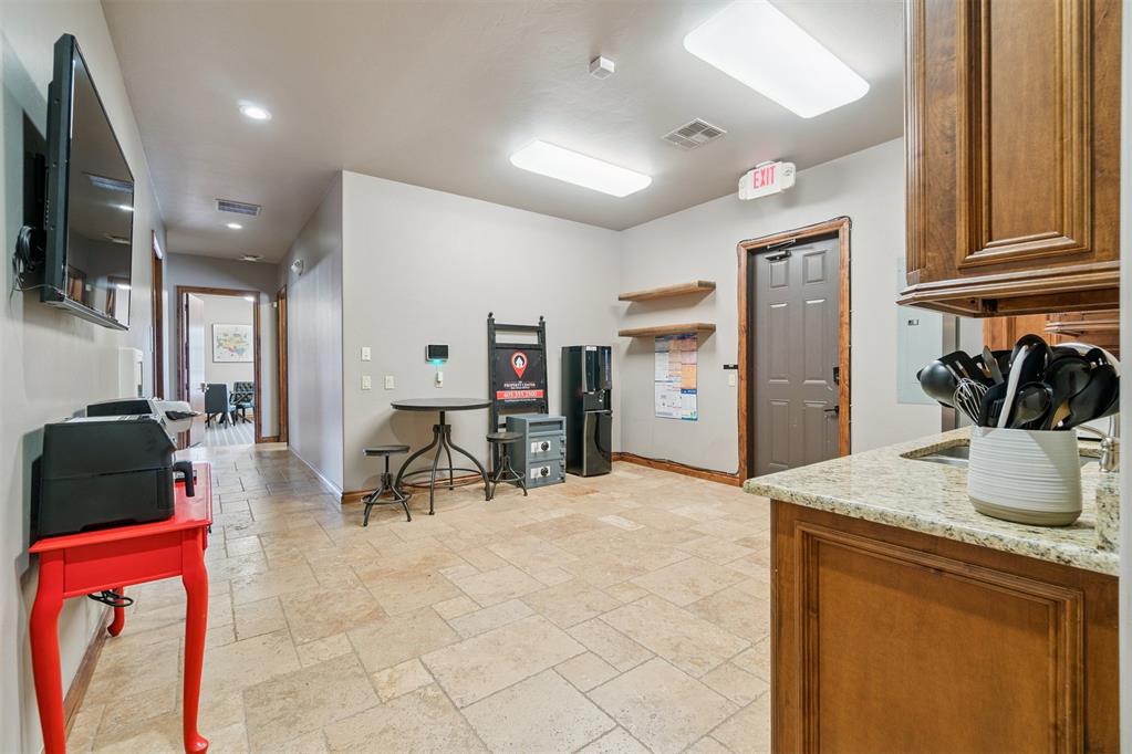 2905 Nw 156th Street Property Photo 13