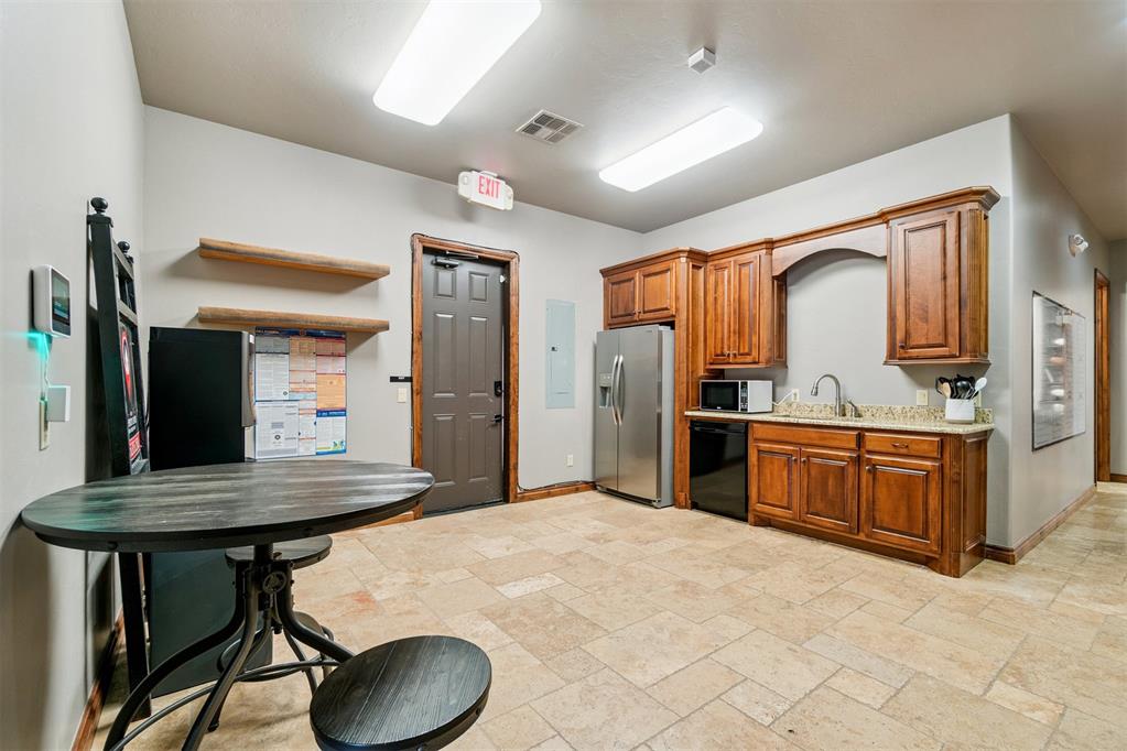 2905 Nw 156th Street Property Photo 14