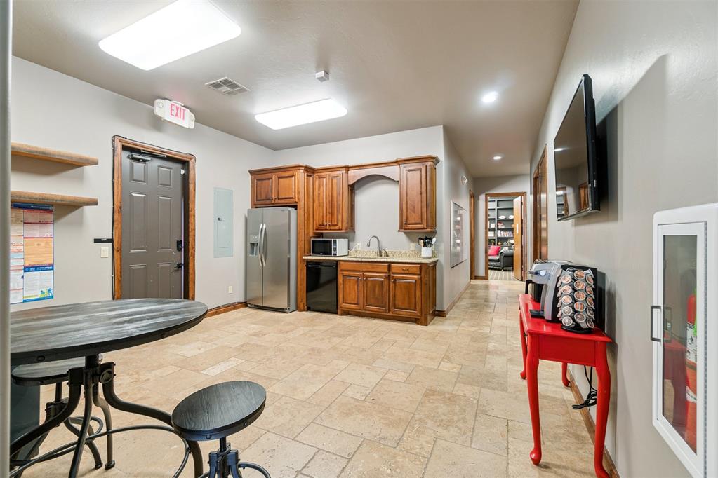 2905 Nw 156th Street Property Photo 15