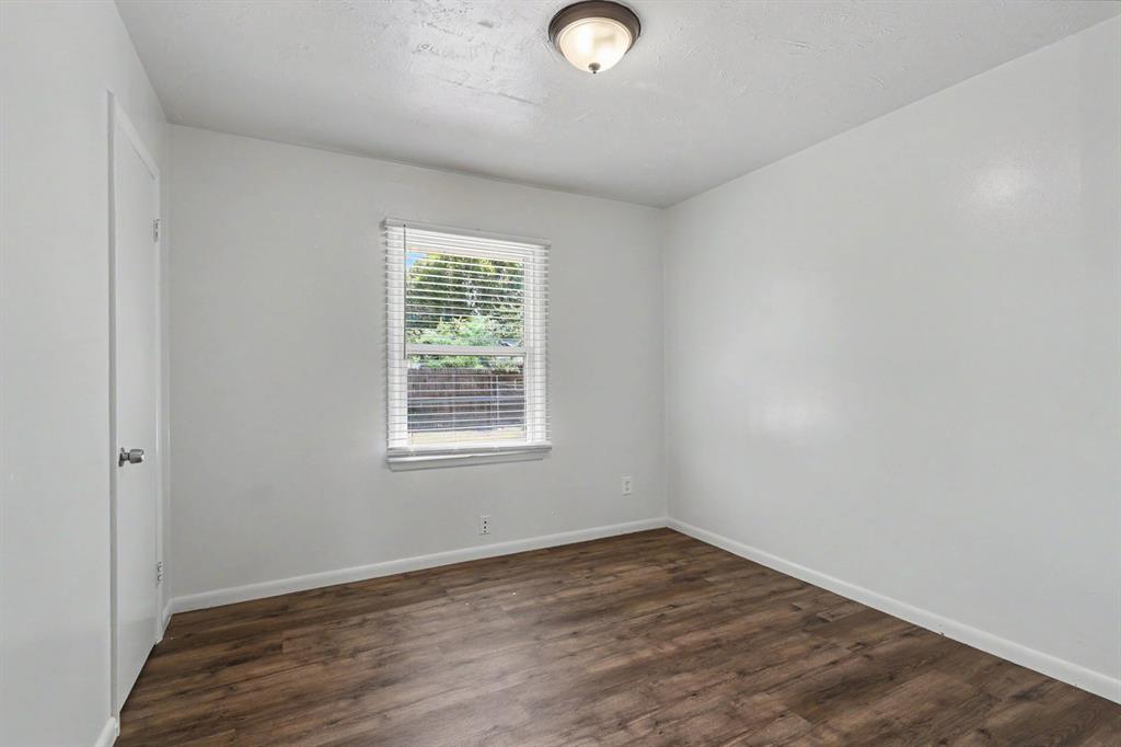 224 W Kerr Street Property Photo 11