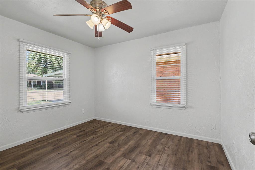 224 W Kerr Street Property Photo 12