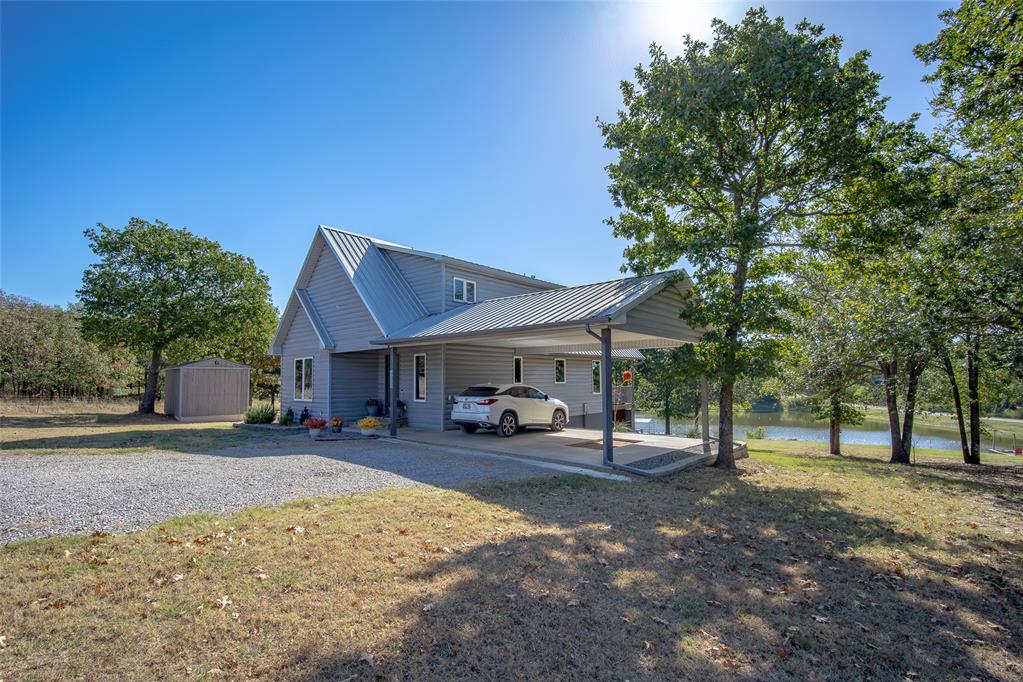 4023 Somers Lane Property Photo 3