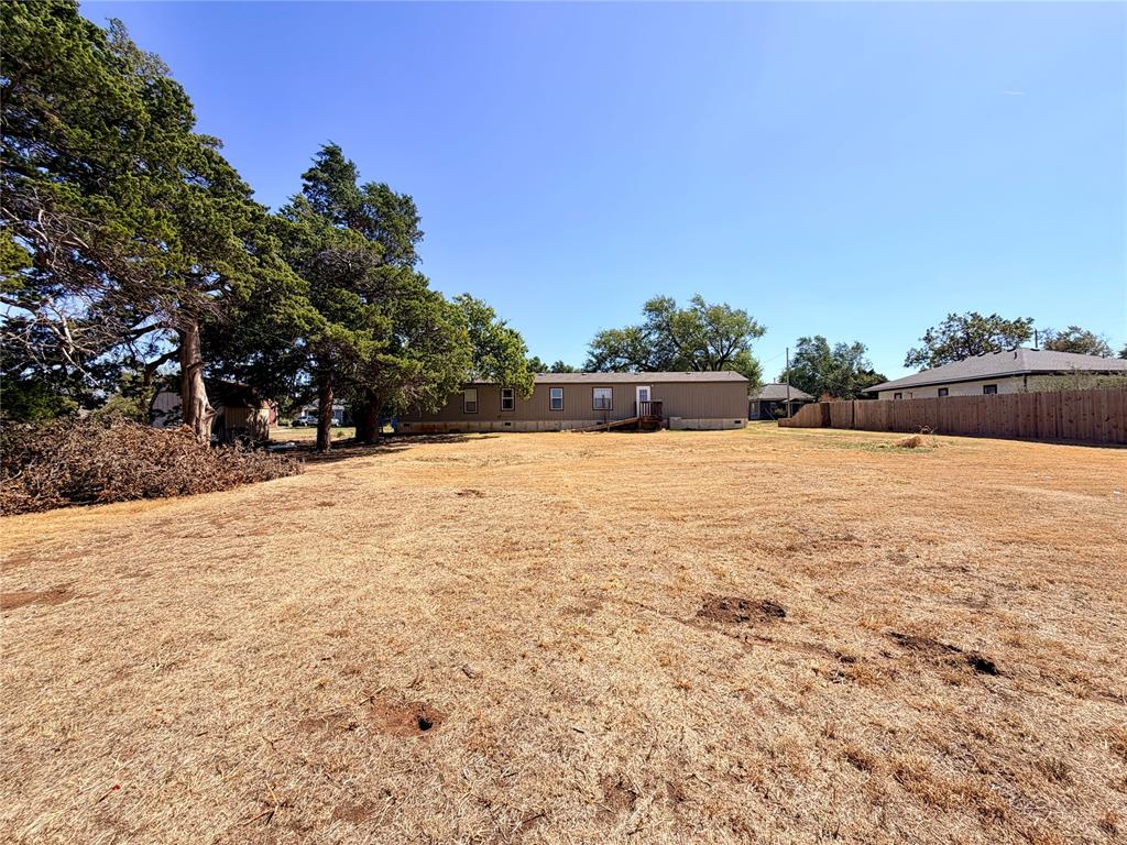 312 S 3rd Street Property Photo 4