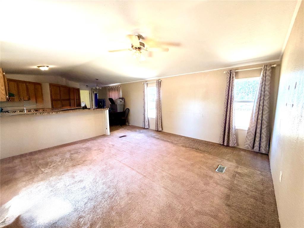 312 S 3rd Street Property Photo 9