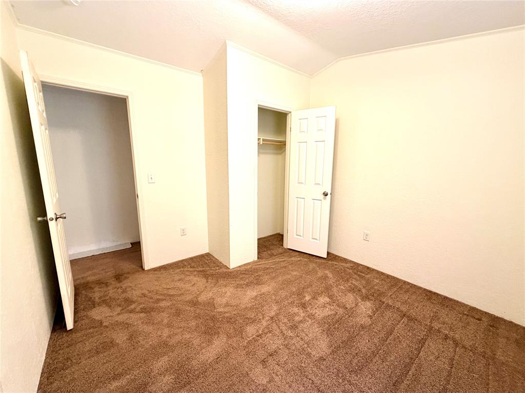 312 S 3rd Street Property Photo 16