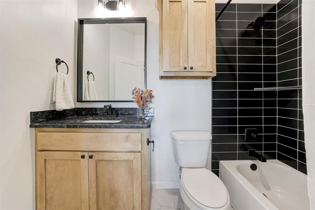 4533 Maple Ridge Drive Property Photo 38