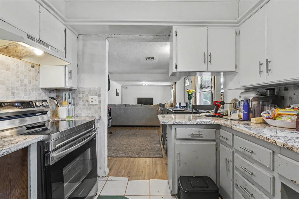 1444 Nw 96th Street Property Photo 11