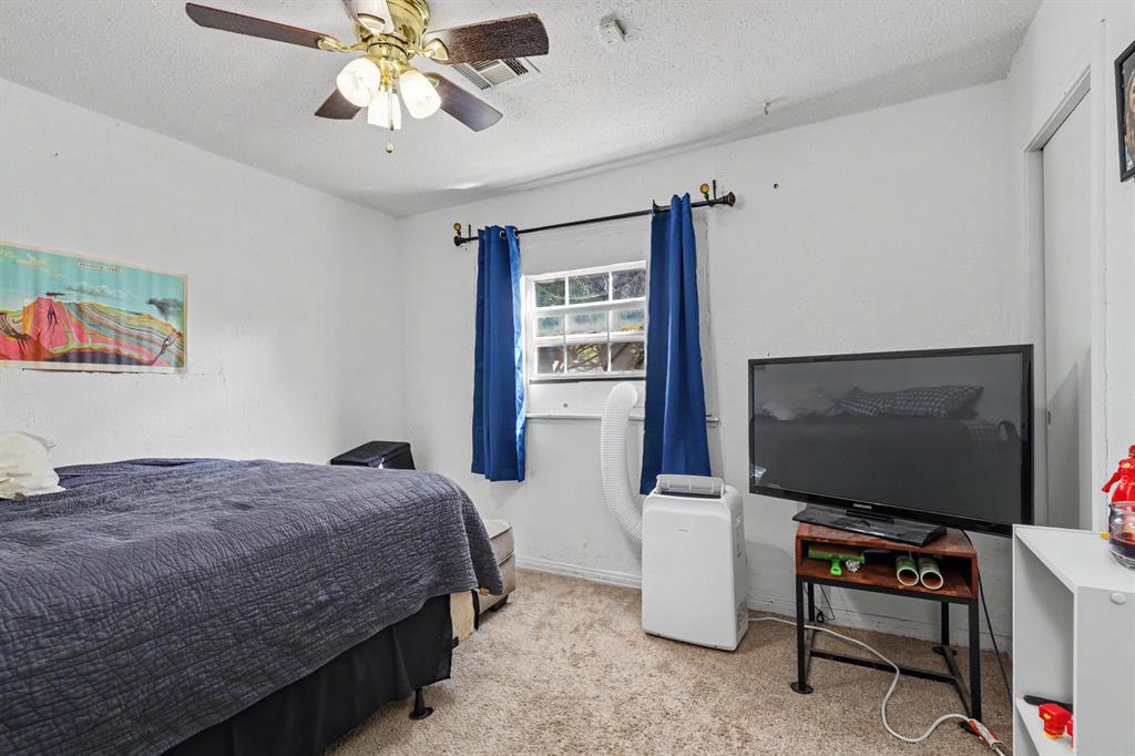 1444 Nw 96th Street Property Photo 16