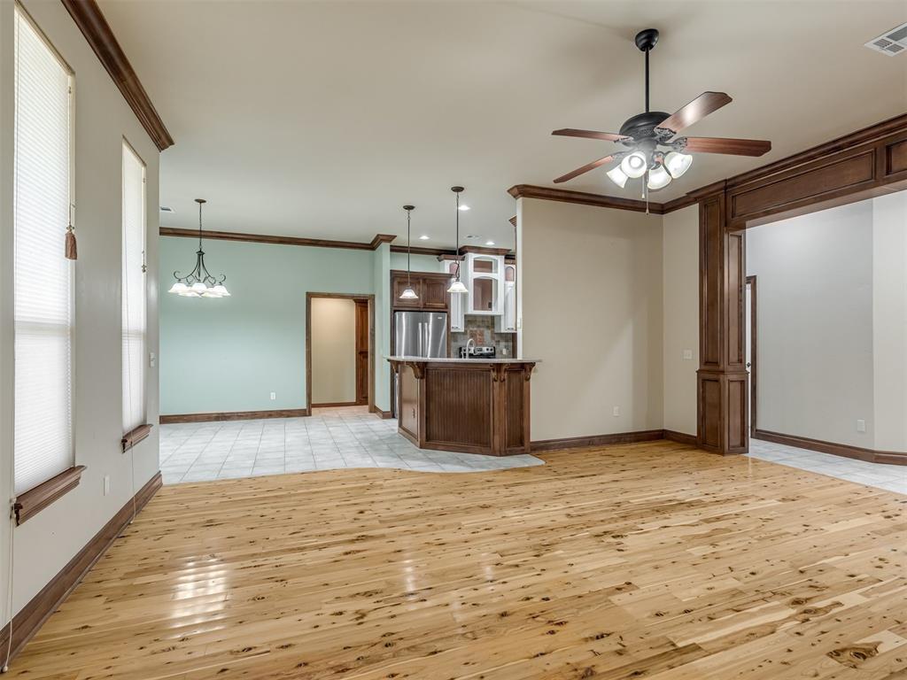 4713 Horizon Boulevard Property Photo 8