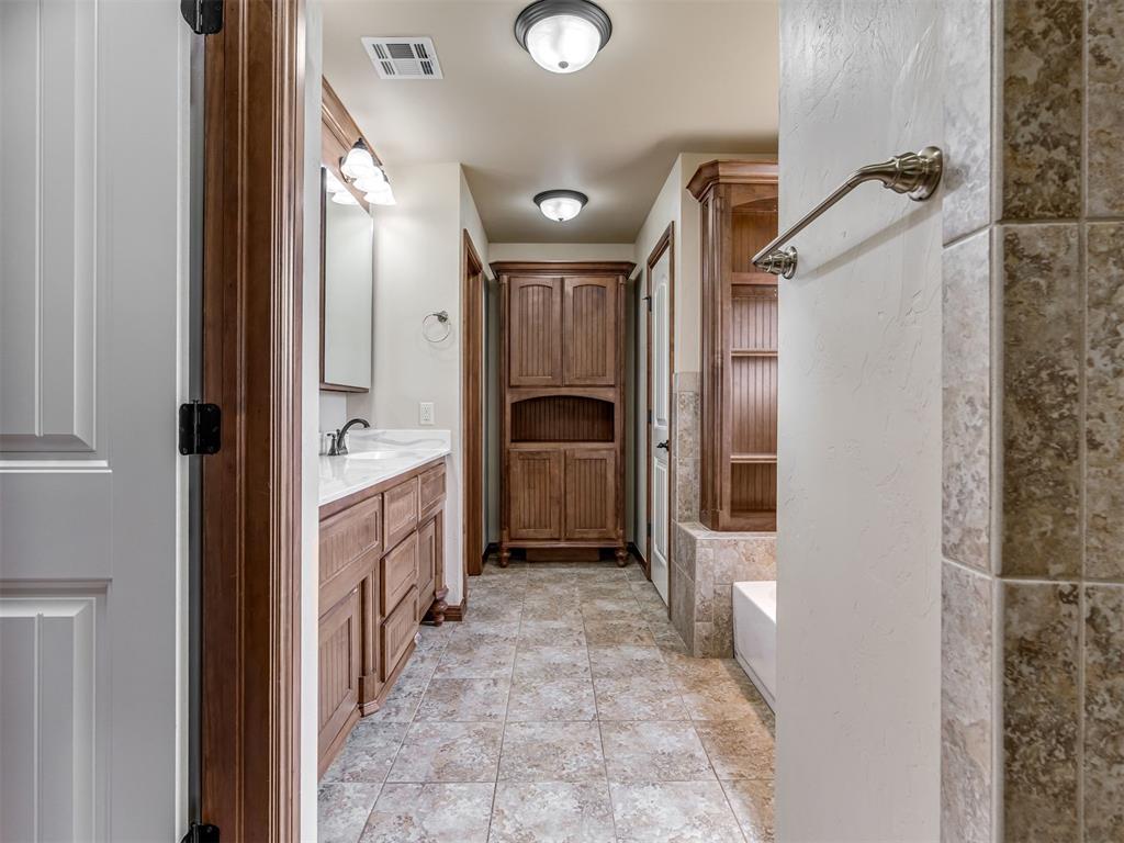 4713 Horizon Boulevard Property Photo 21
